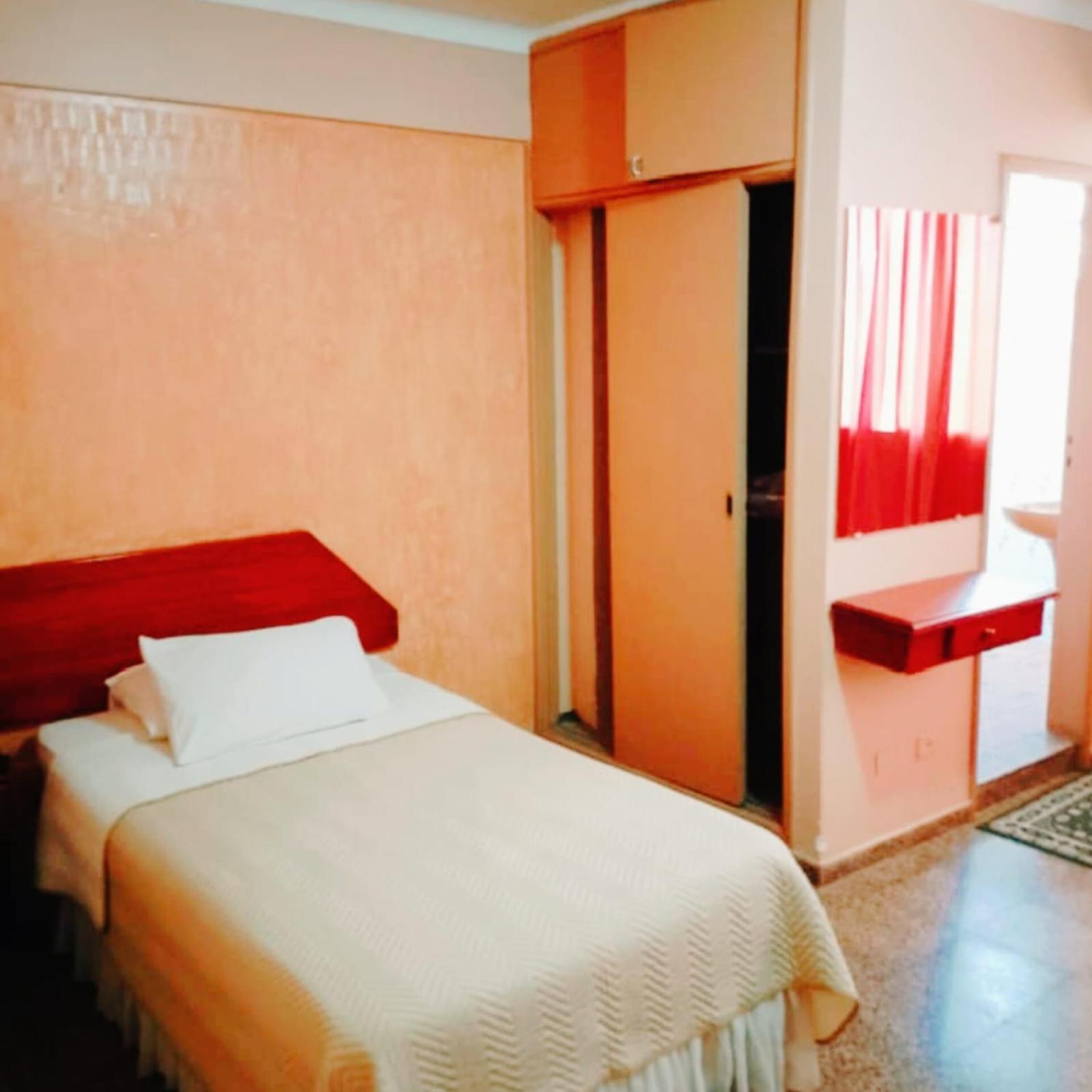 Hotel 7 Calles Santa Cruz de La Sierra Eksteriør billede